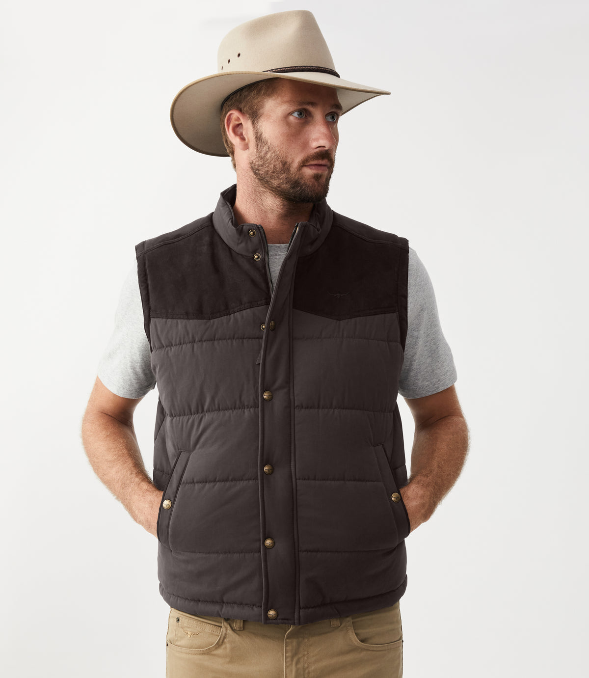 CARNARVON VEST